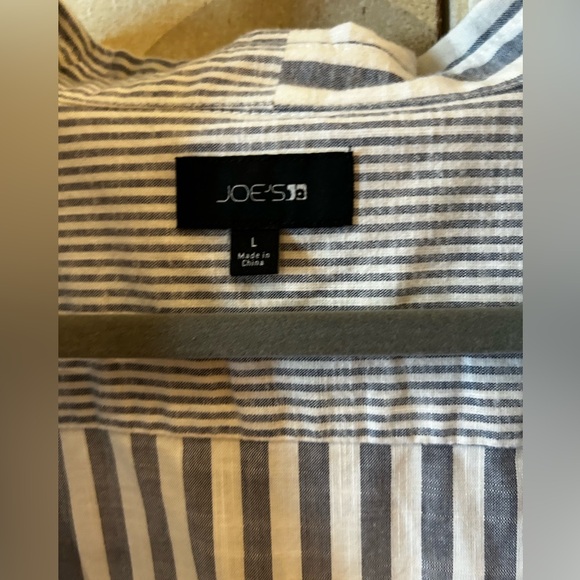 Joe’s button down - Picture 3 of 6